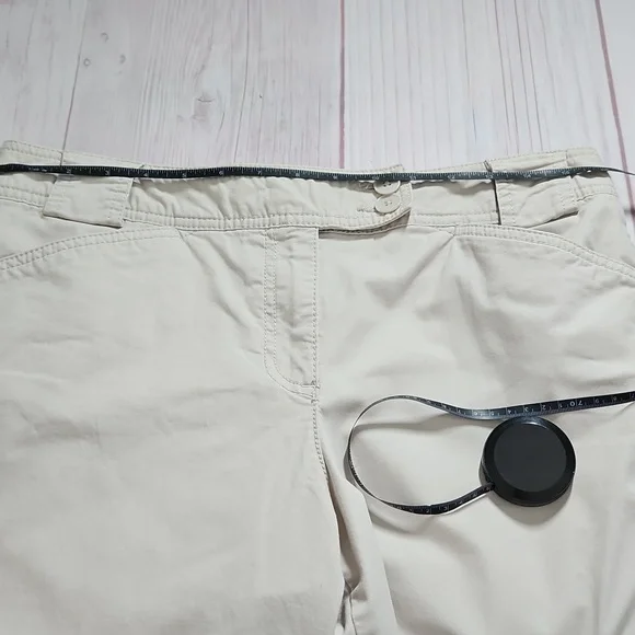 LOFT Ann Capris - Picture 4 of 9